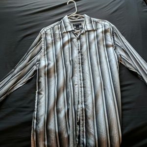 International concepts long sleeve shirt